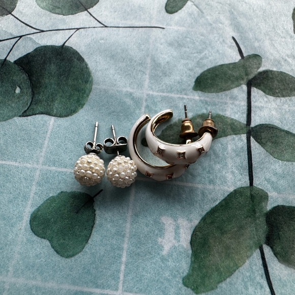 White and Gold Hoop Earrings with Pearl Studs bundle - Picture 1 of 4